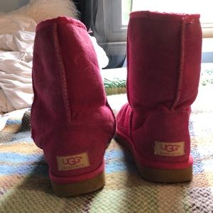 Pink Uggs